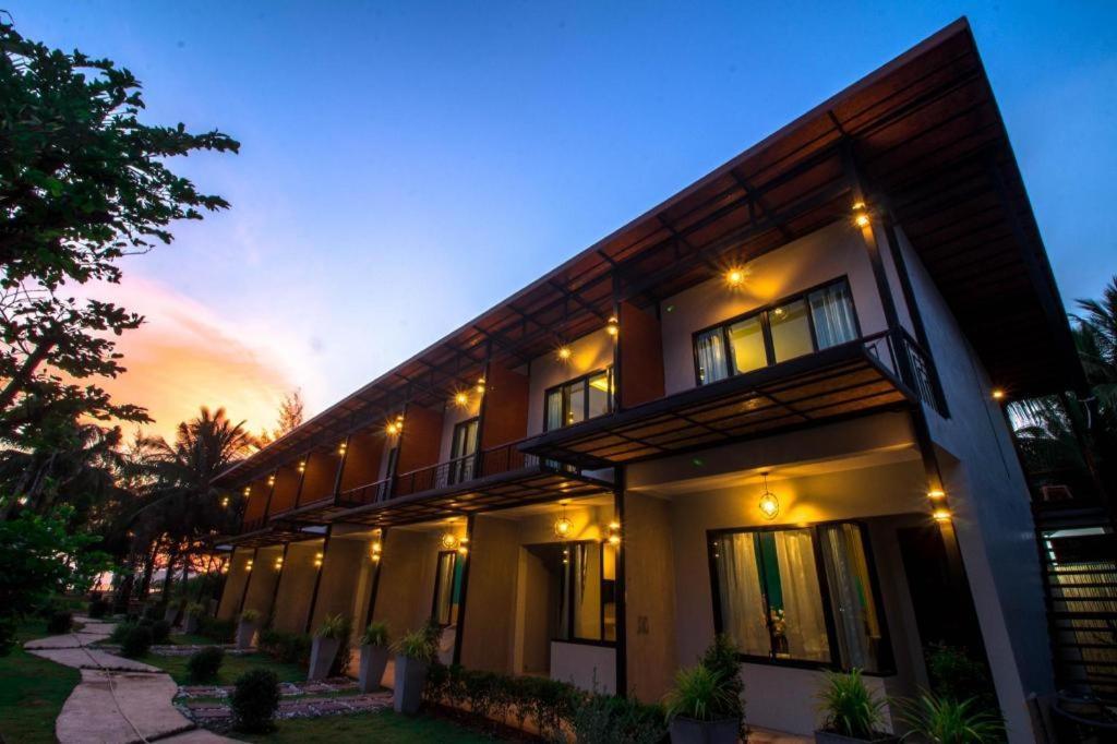 Seesea Resort Satun Eksteriør bilde